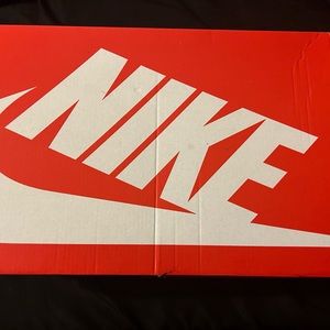 Nike Ebernon Mids
